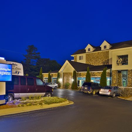 Holiday Inn Express Mackinaw City, An Ihg Hotel Bagian luar foto