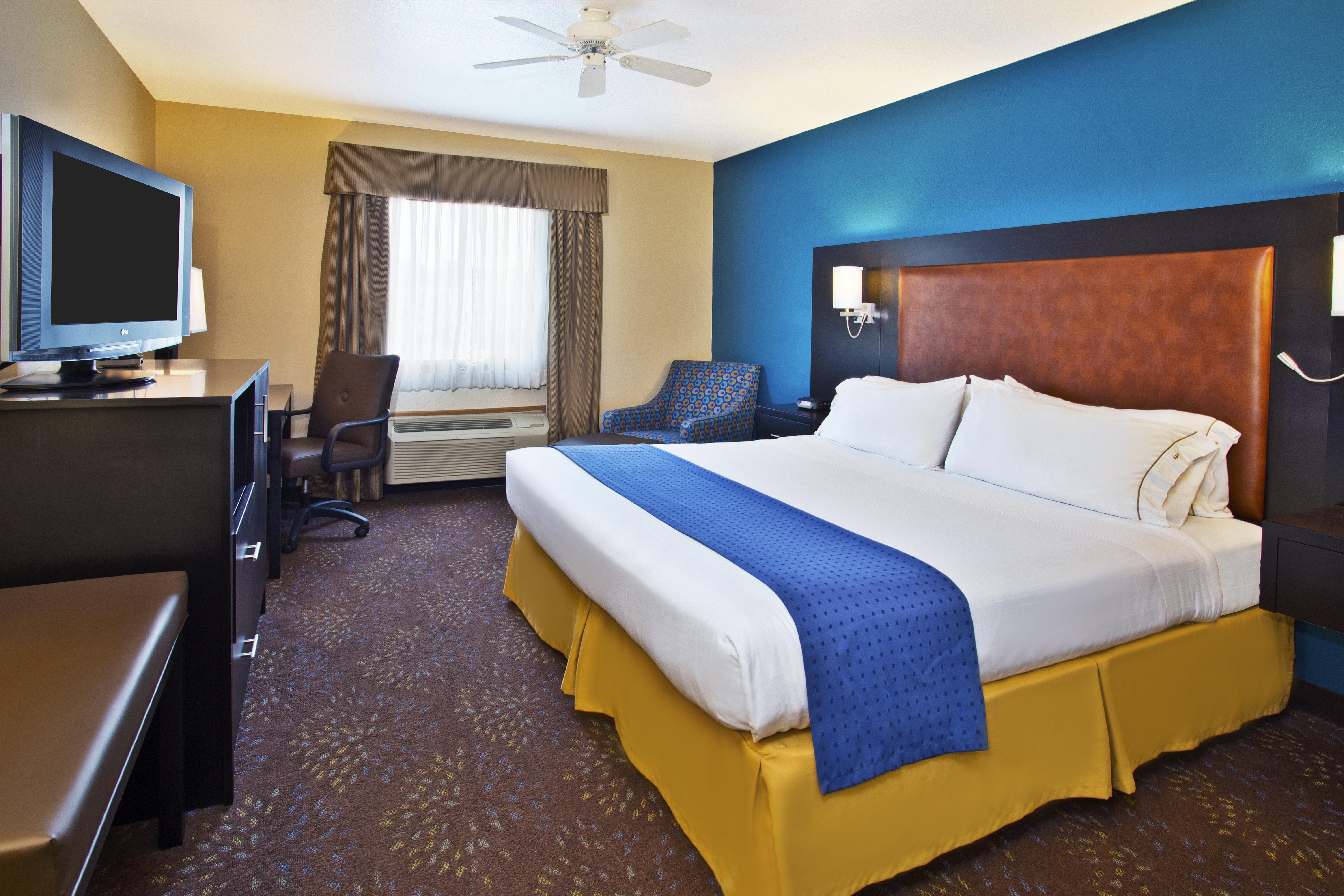 Holiday Inn Express Mackinaw City, An Ihg Hotel Bagian luar foto